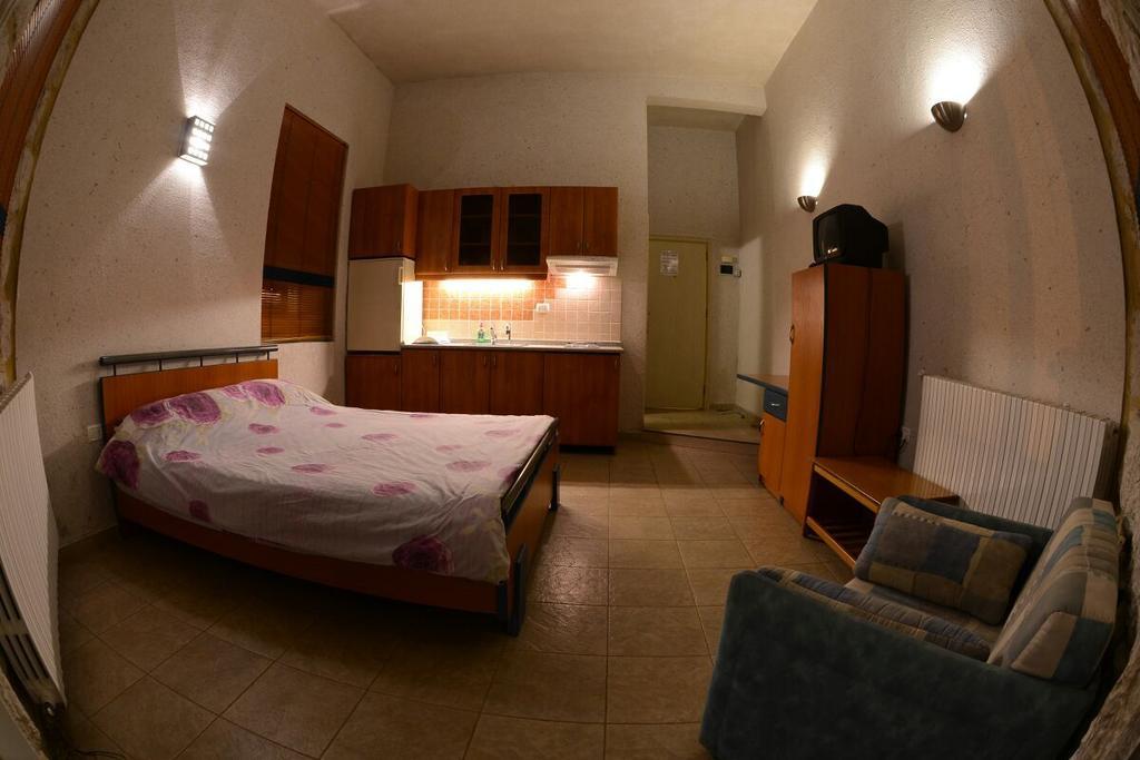 Bauhaus Motel Bsharri Bagian luar foto
