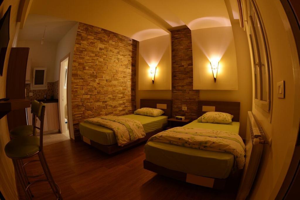 Bauhaus Motel Bsharri Bagian luar foto