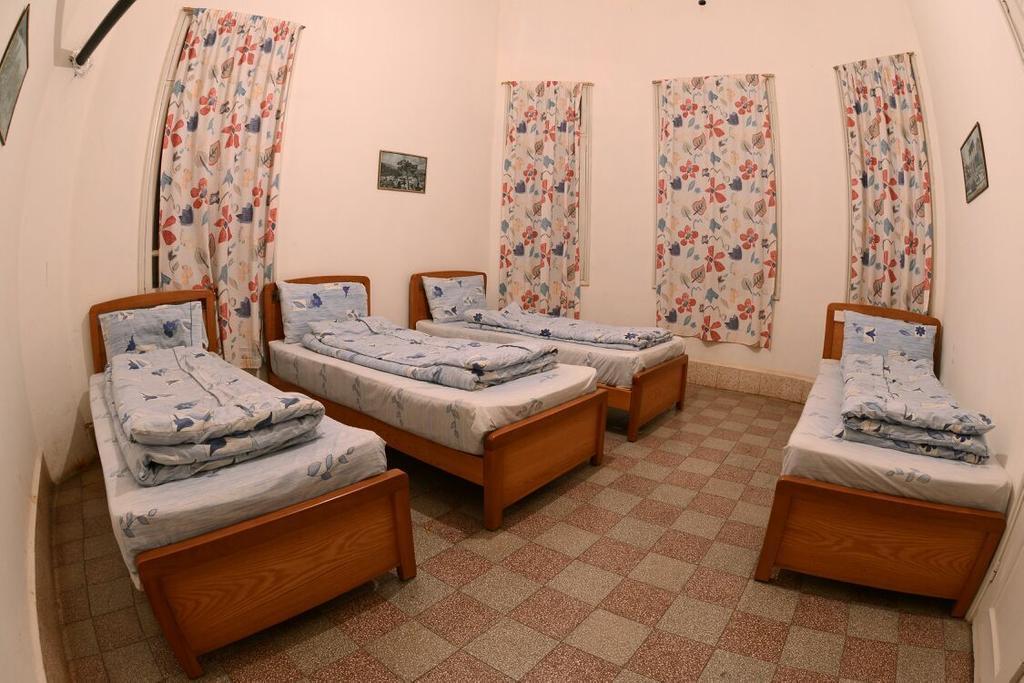 Bauhaus Motel Bsharri Ruang foto