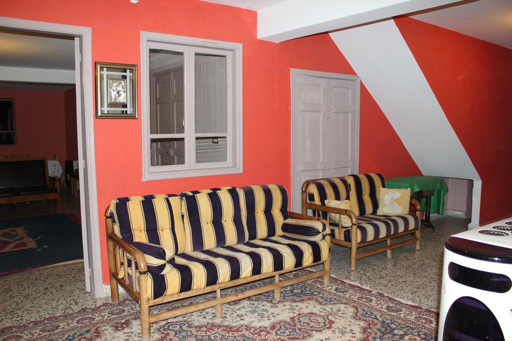Bauhaus Motel Bsharri Bagian luar foto