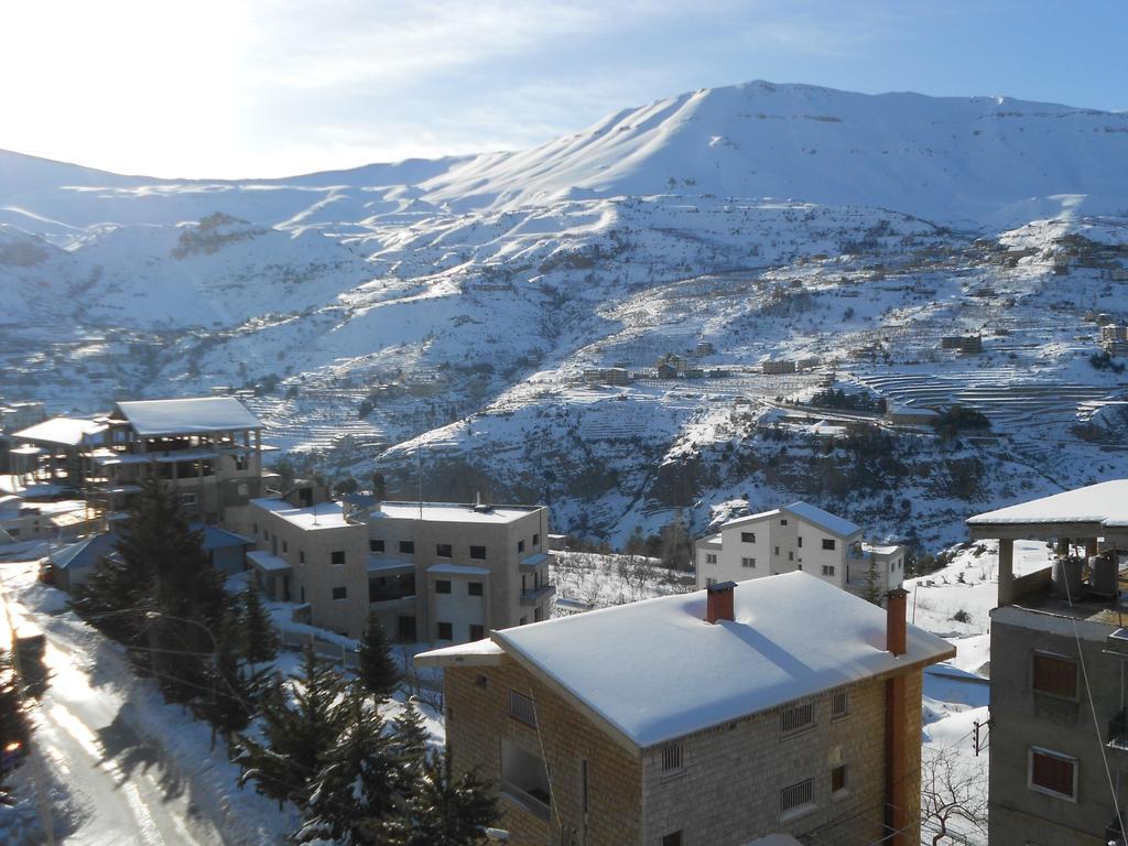 Bauhaus Motel Bsharri Bagian luar foto