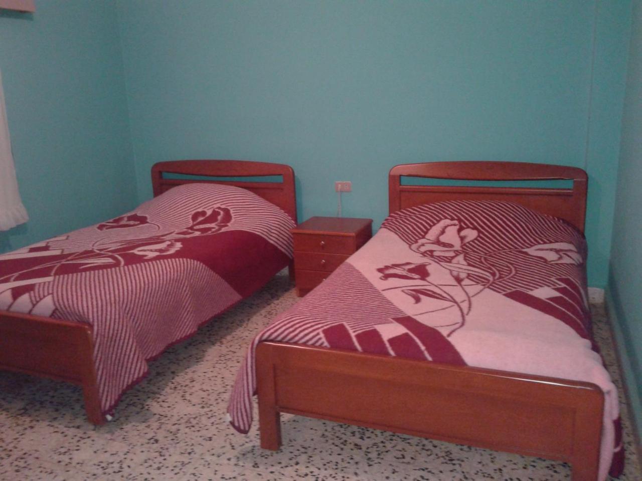 Bauhaus Motel Bsharri Bagian luar foto